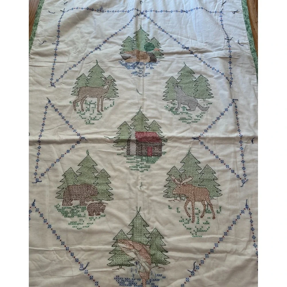 Jack Dempsey Great Outdoors‎ Fox White Lap Boy Cabin Quilt 58'' x 38''